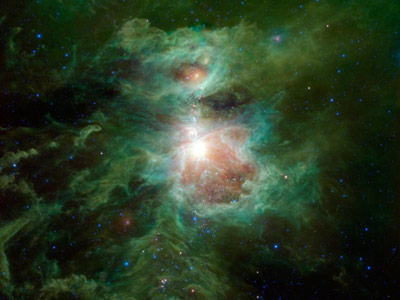  :NASA   (    42, M42  NGC 1976)         1300       30    .         .  -     3.4 ,  (-) - 4.6 ,       .    ,    ,     .   12- ,   - 22-.