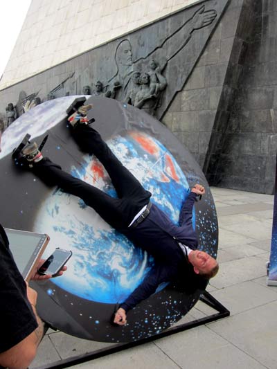 На колесе кандидатам пришлось нелегко.