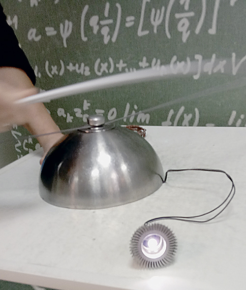 Физика: от простого к сложному