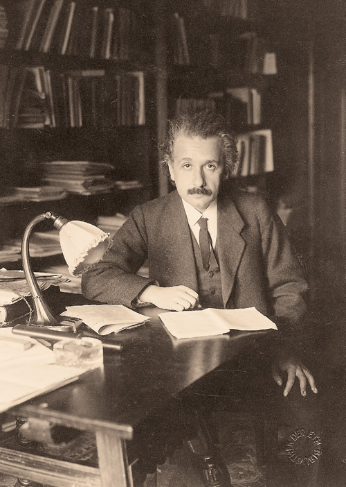 Профессор Эйнштейн распространённые ошибки его биографов