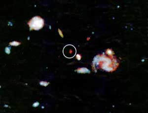 Самый удаленный от нас источник света. Телескоп Хаббла 10 дней подряд фотографировал этот маленький участок неба в созвездии Большой Медведицы. 