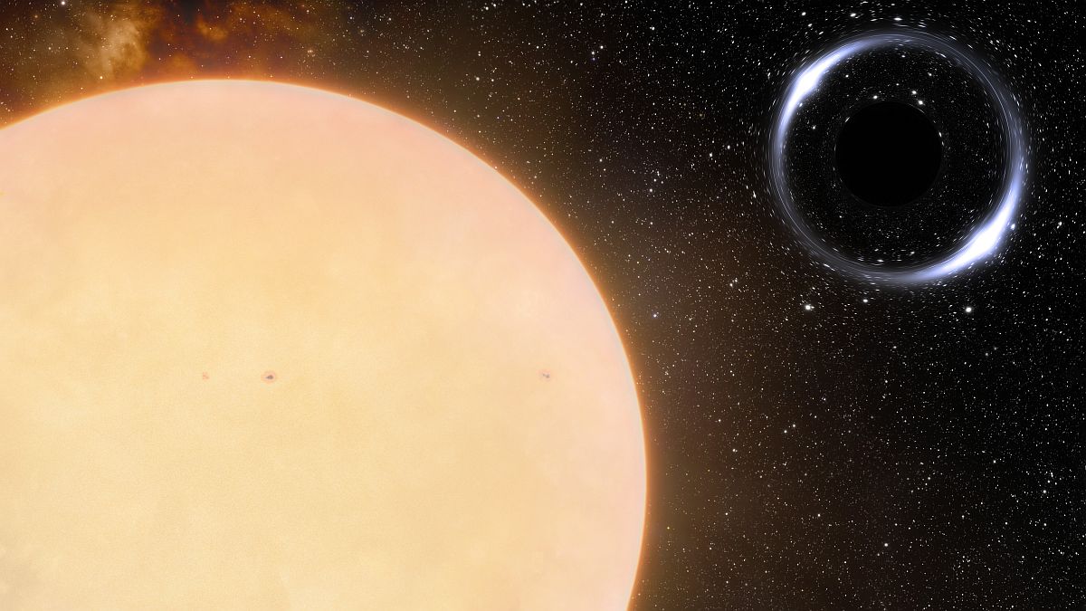 Астрономы обнаружили самую близкую к Земле чёрную дыру