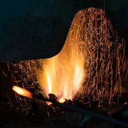 «Раскалённый металл — это как магия!»